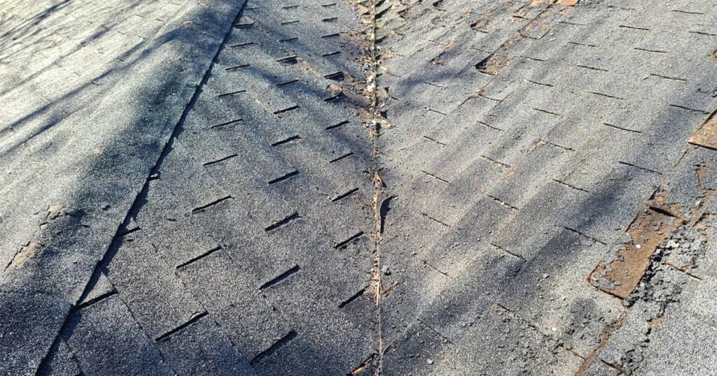 Asphalt Signs Rvt Asphalt Shingle Roof Replacement: Early Warning Signs to Watch